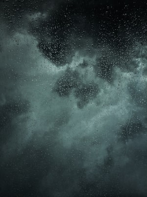 阵雨是多大的雨？详解降雨量分类与日常生活影响